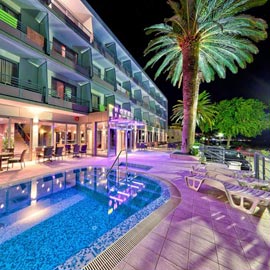 Complete solution of our services for Hotel Sirena in Podgora. From web site to video slideshow